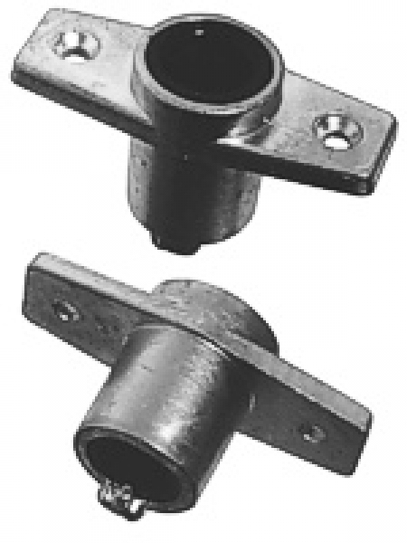 Ruderbuchse unten offen