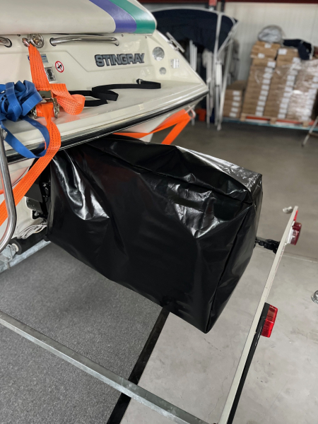 Z-Antriebsabdeckung 84x64x25cm aus 680 Gramm/m² schwerem PVC