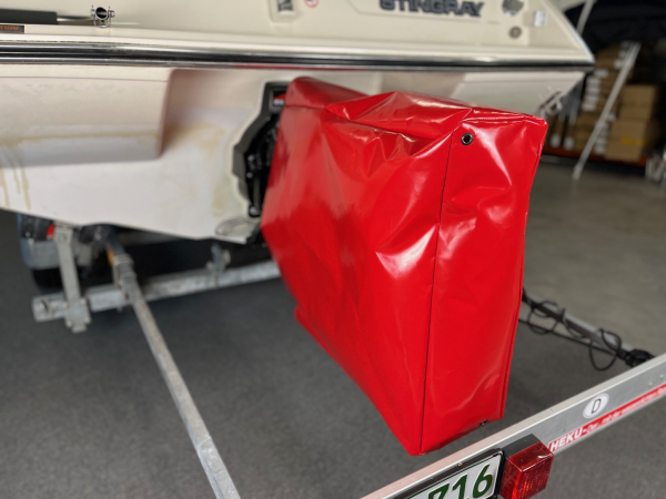 Z-Antriebsabdeckung 84x64x25cm aus 680 Gramm/m² schwerem PVC