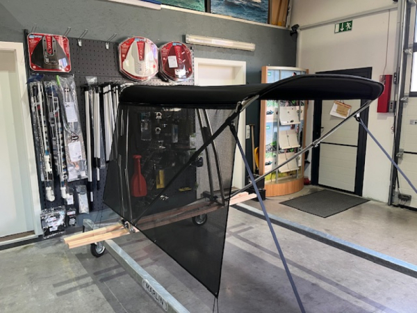 Bimini für Geräteträger "Motorboot" Stoff aus Sunbrella
