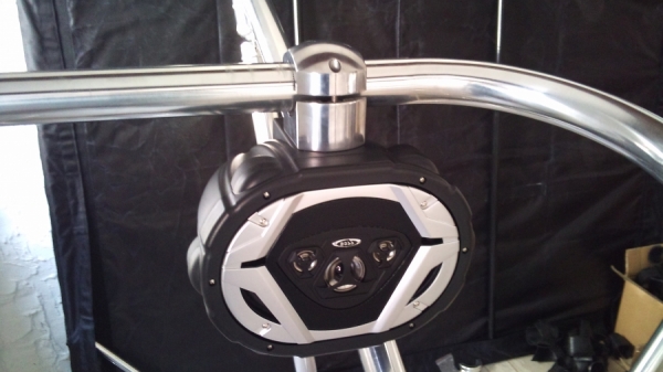 Boss Tower Lautsprecher