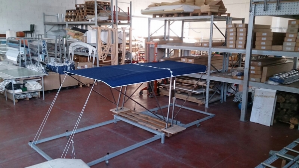 Bimini Top Vorne und hinten + Geräteträger